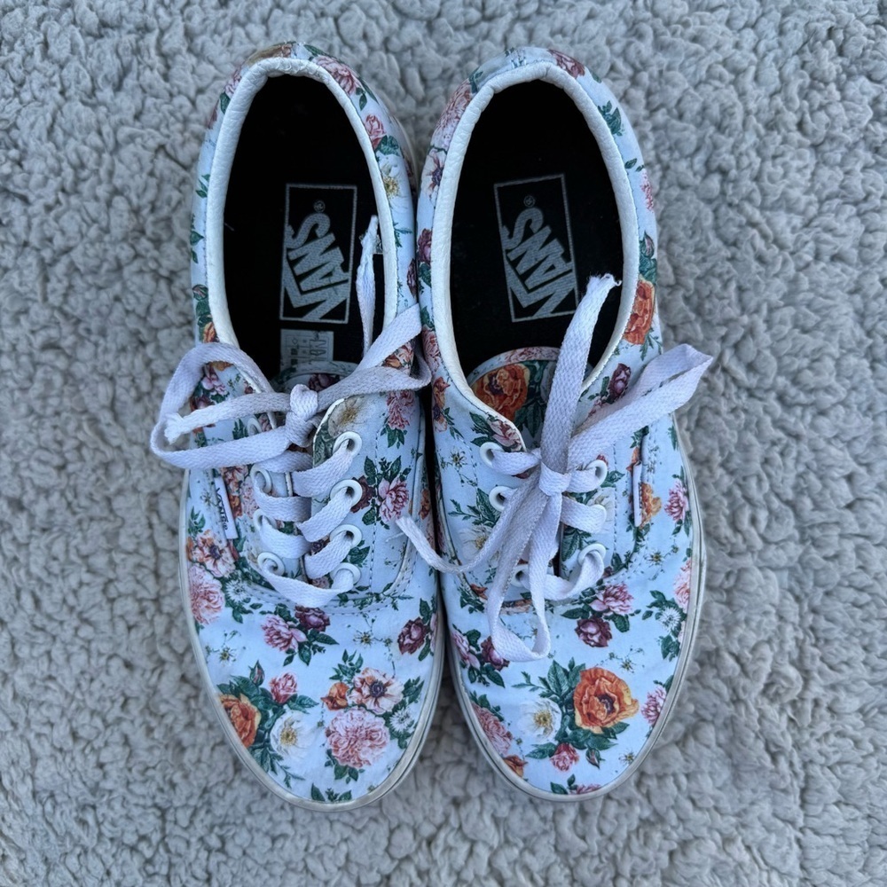 Vans, light blue Era Garden Floral Flower Design shoe Women’s 7 - Picture 8 of 8